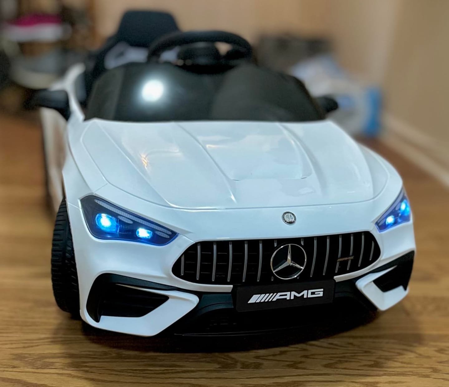 Customer photo review of TOBBI 6V Licensed Mercedes-Benz AMG CLE53 Electric Kids Ride-On Car