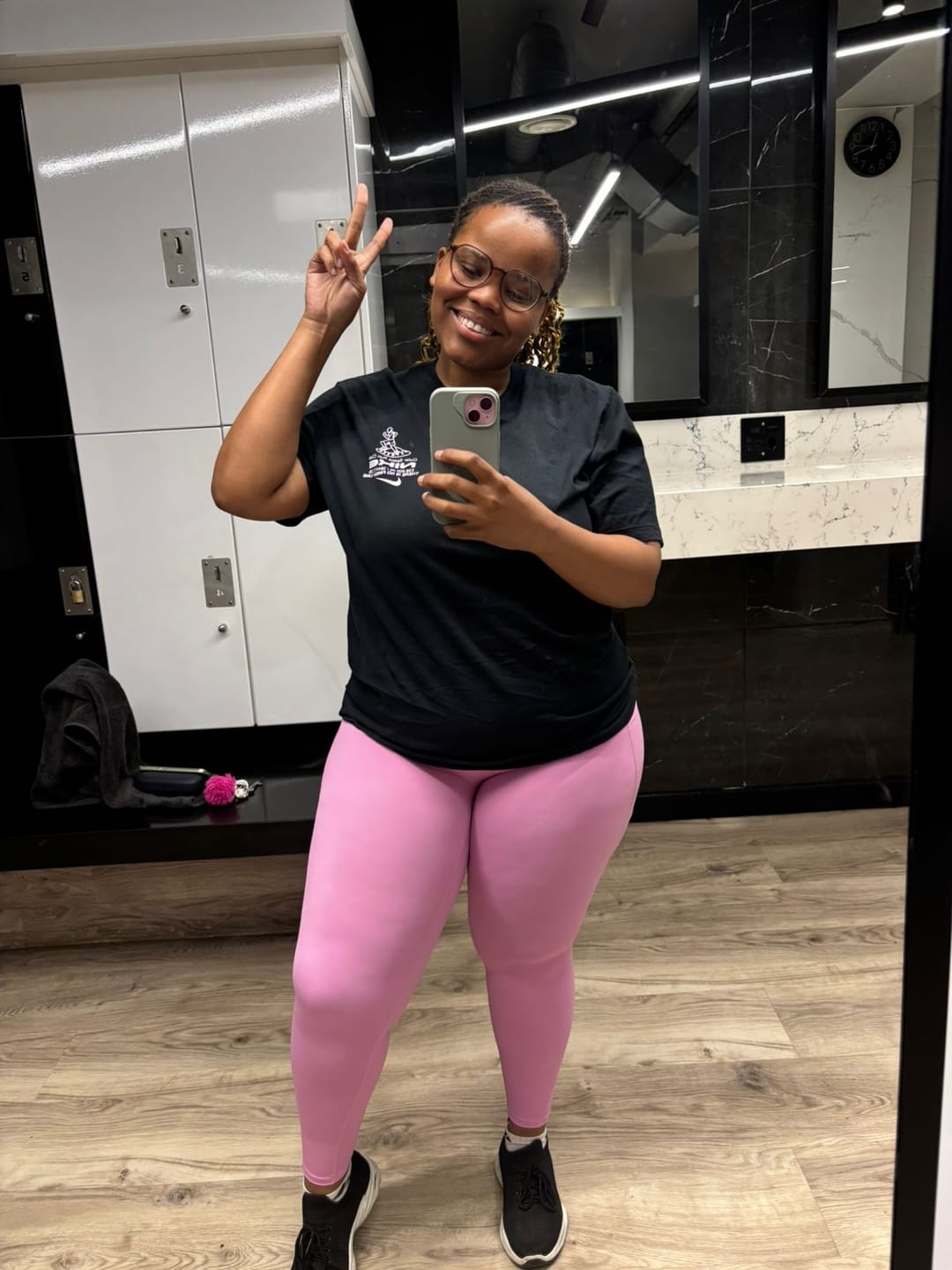 Customer photo review of High Waisted Tummy Control Butt Lifting Leggings with Pockets