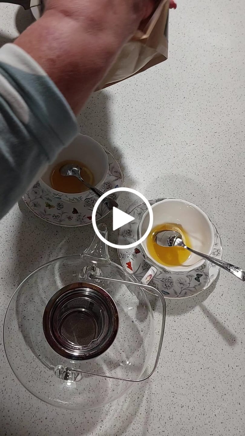 Customer video review of Ceai grecesc BIO pentru dieta, SILHOUETTE