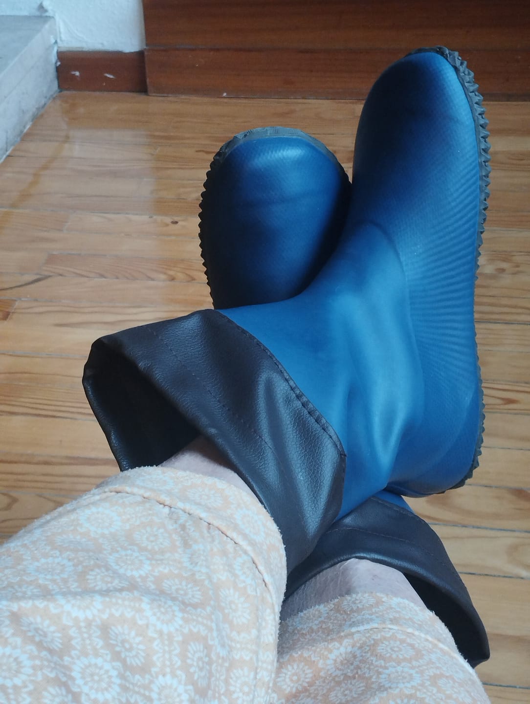 Customer photo review of Brisk Ⅰ - Barefoot Botas De Lluvia