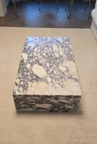 Plinth Low 설치 사례 이미지