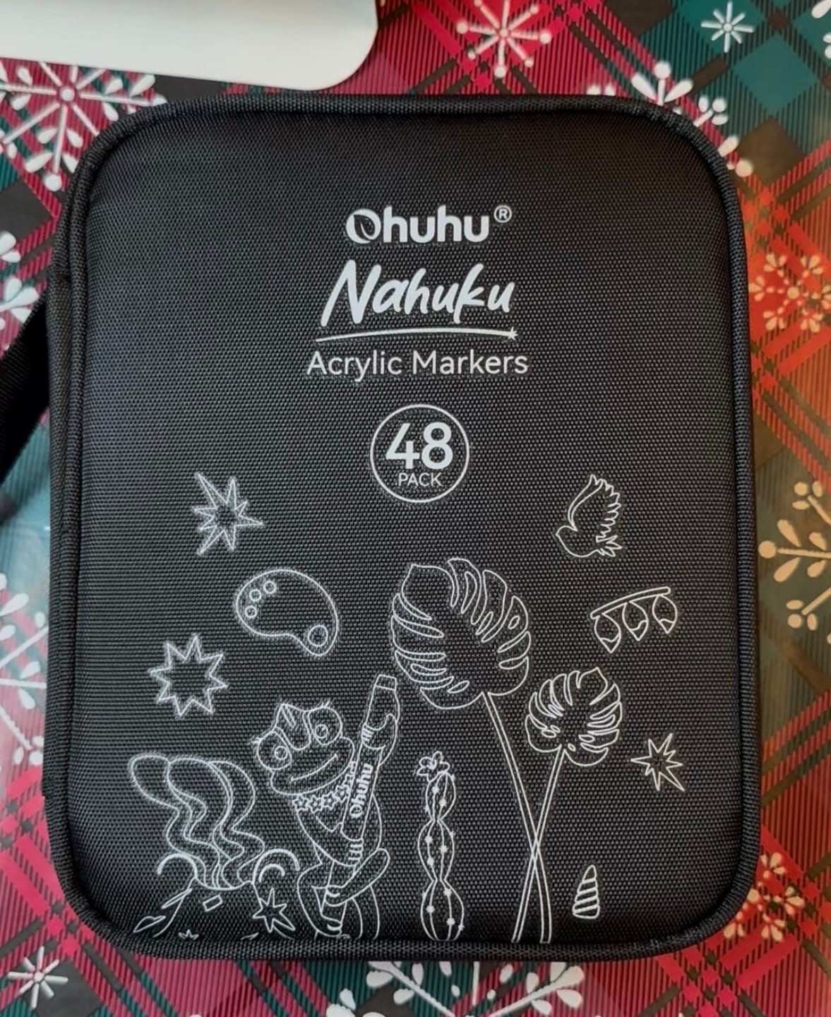 Customer photo review of Ohuhu Direct-ink Acrylic Markers 24 Colors - Nahuku