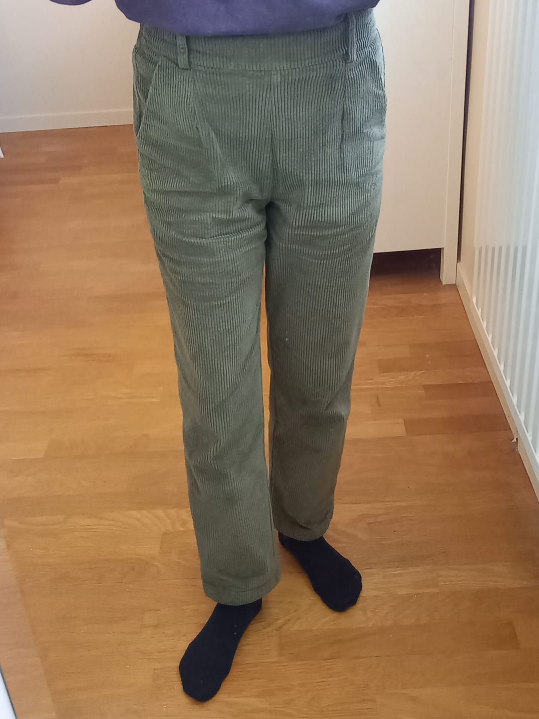 Customer photo review of Pantalon Marcus - velours côtelé kaki