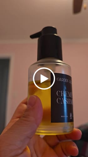 Customer video review of CRÈME DE CASHMERE body oil
