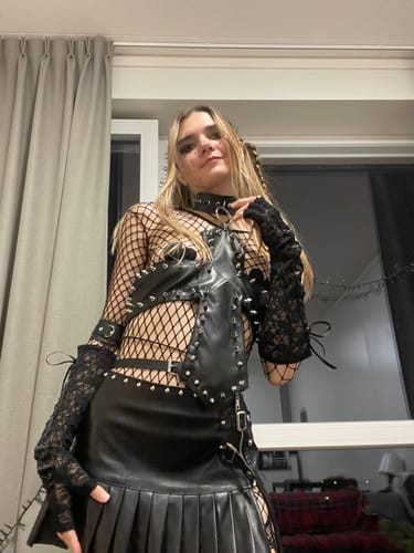 Customer photo review of Plaid irregular buckle ruffle lace hem patchwork mini skirt