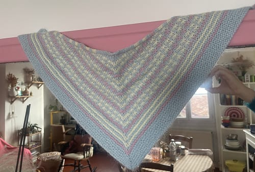 Customer photo review of Isla Shawl - Patron PDF en Français