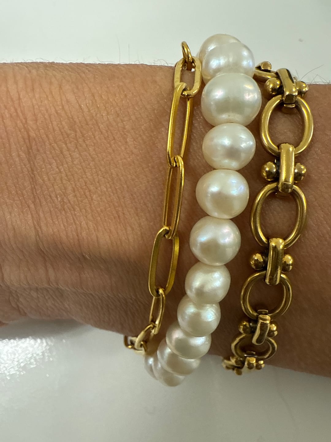 Customer photo review of Paperclip Gold Bracelet