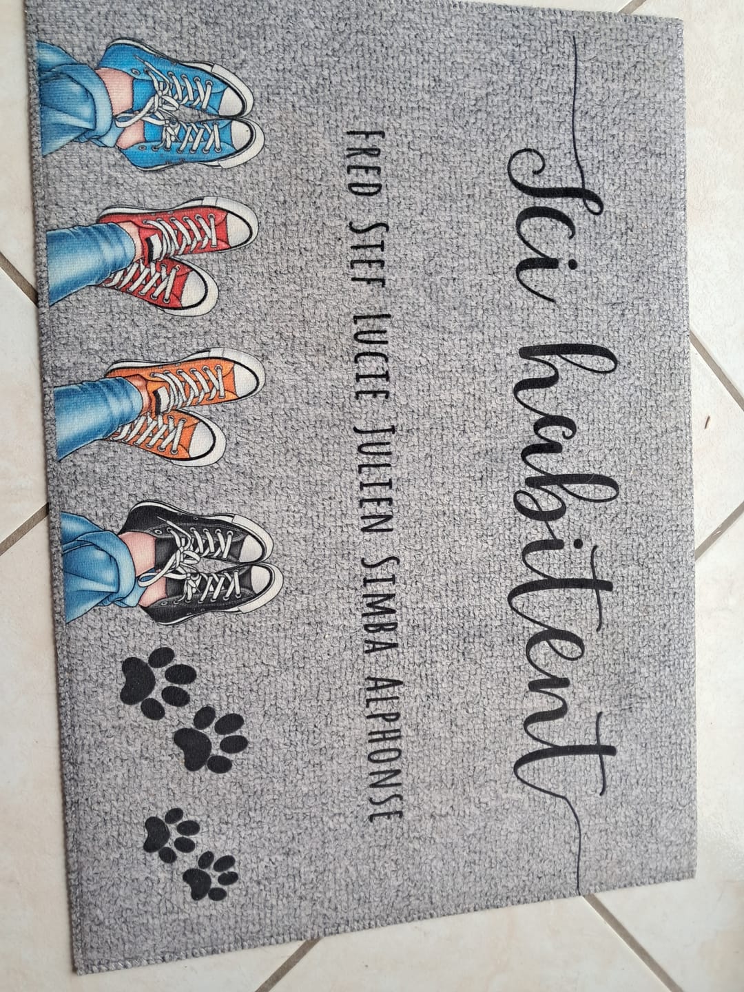 Customer photo review of Chaussures et pattes - Paillasson personnalisé
