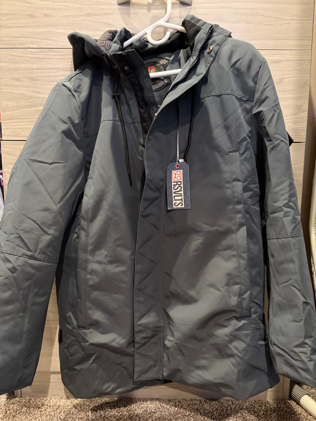 Customer photo review of Parka "Slate" – RSVLTS Reserve
