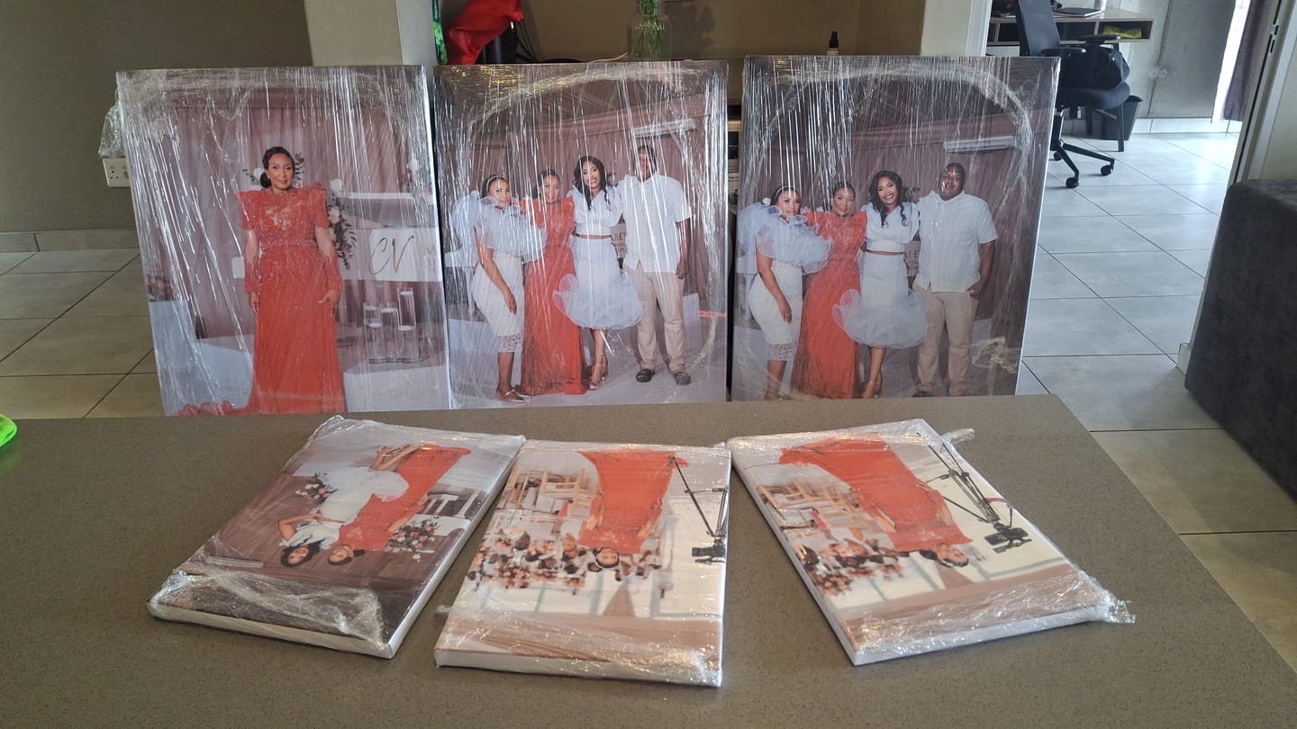Customer photo review of 3 x A0 Super Big Canvas (80.9x102,5cm)