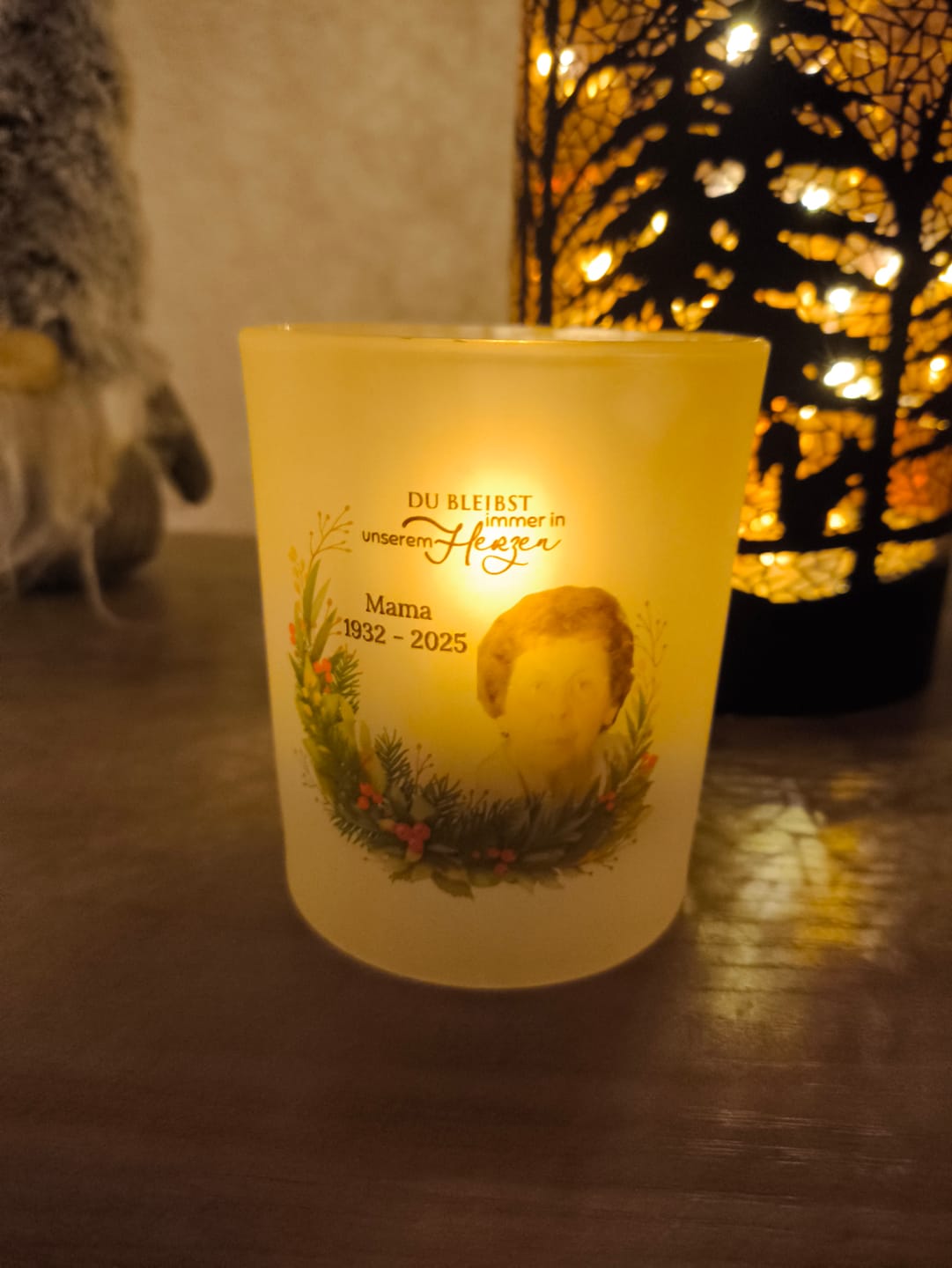 Customer photo review of Bei euch - Personalisiertes Teelicht