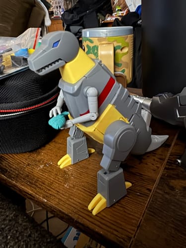 Customer photo review of Magic Square MS-Toys MS-B56 MSB56 Tyrannosaurus Rex (Grimlock Legends Class Dinobots) 13cm / 5.1"
