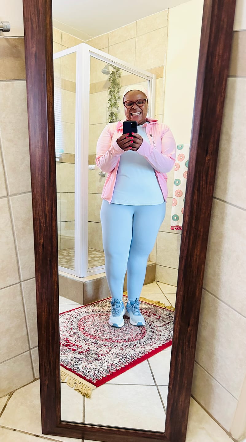 Customer photo review of High Waisted Tummy Control Butt Lifting Leggings with Pockets