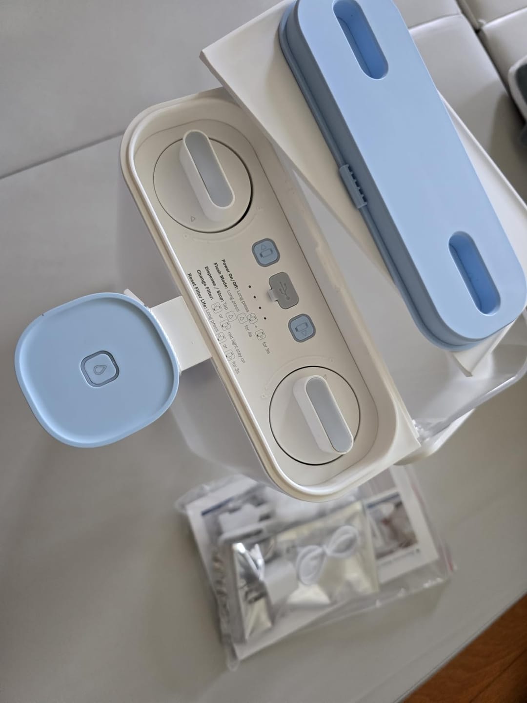 Customer photo review of Frizzlife 400-Gallon Electric Water Filter Dispenser with 2 Filters (8-Stage Filtration),Reduce 99.89% of Lead,6 Months Rechargeable Water Pitcher, BPA-Free Instant Countertop Water Filter System,MD40