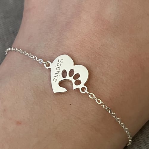 Customer photo review of Personalizovaný náramek se srdíčkem a tlapičkou