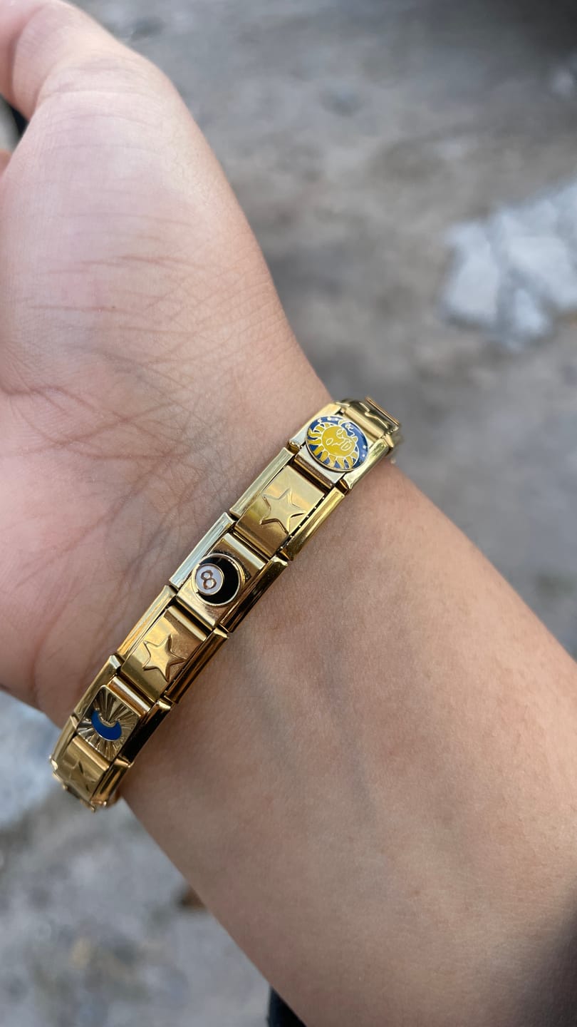 Customer photo review of Charm Bola 8
