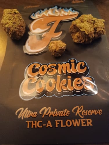 Customer photo review of Fuego Cosmic Cookies THC-A Flower - 4g (ULTRA PRIVATE RESERVE)