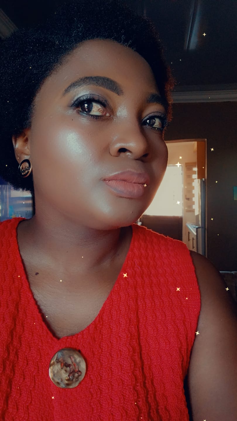 Customer photo review of Gold Thando Luxe Studs