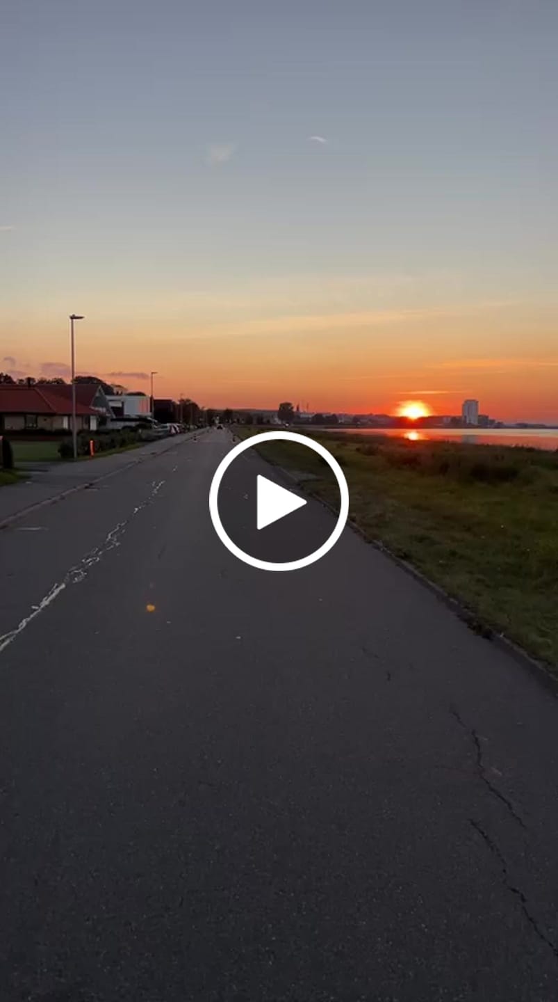 Customer video review of Backfire G2 Black & G2Z Electric Skateboard with R5s Remote