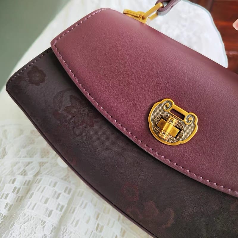 Customer photo review of Tang Imperial 25 Cloud Silk Peony Clutch