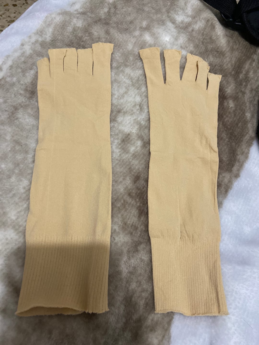 Customer photo review of Medias 5 dedos- Cortas