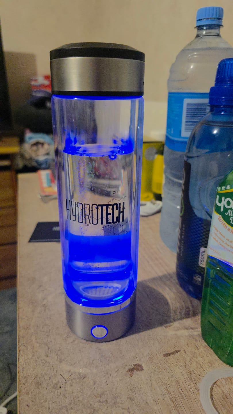 Customer photo review of Hydrogen Water Bottle