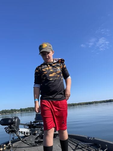 Customer photo review of Youth UPF50+ Long Sleeve Fishing Hoodie Shirt FS03Y