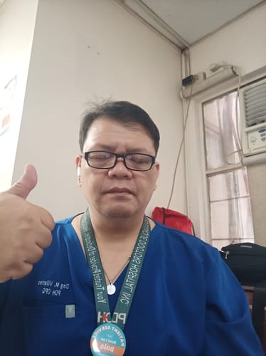 Customer photo review of 5-Pocket MoveTech® Scrub Top - Women / Pacific Tide