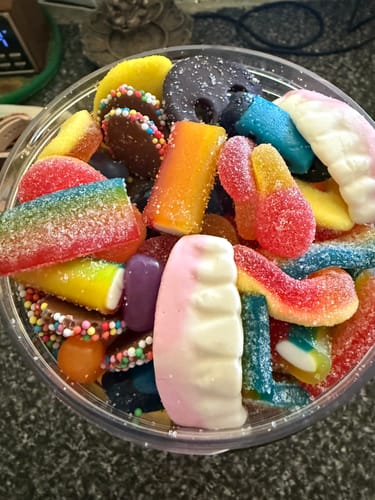 Amy W. review of Large Pick and Mix Jar (maximum 15 lollies) image 1 out of 2