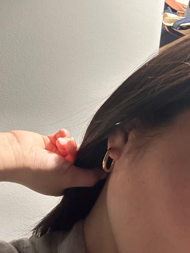 Rosette A. review of Oval hoops image 1 out of 1