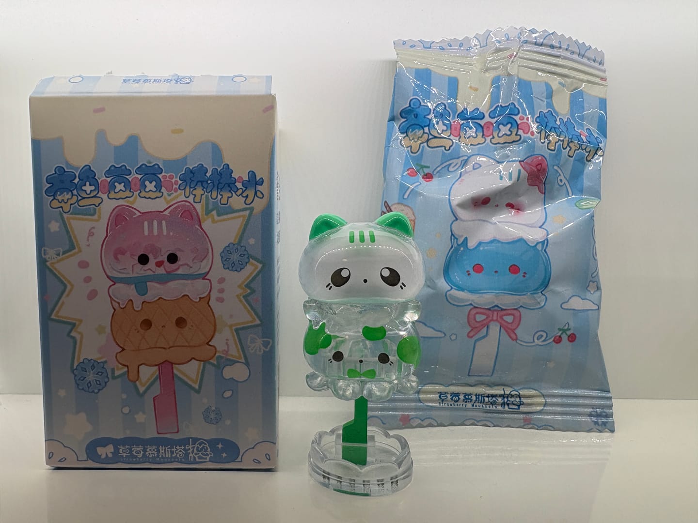 Customer photo review of Octcats' Ice Cream Series Blind Box
