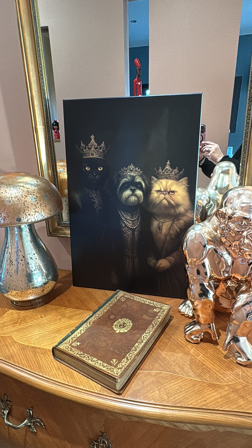 Customer photo review of Toile personnalisée - Portrait royal