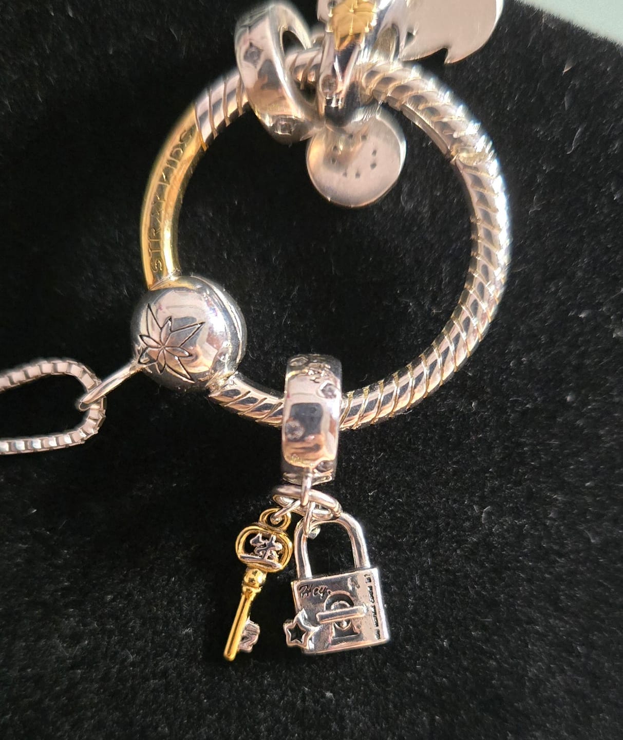 Customer photo review of PROJECT SKZ! individual charms