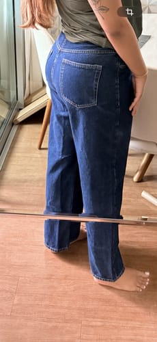 Victoria A. review of Calça Jeans Reta Araçá Azul Escuro image 1 out of 1