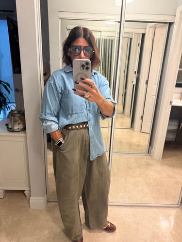 Customer photo review of American Vintage Color Block Curved Hem Jeans