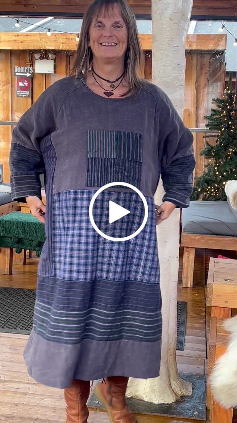 Customer video review of Women Autumn Retro Patchwork O-Neck Cotton Dress