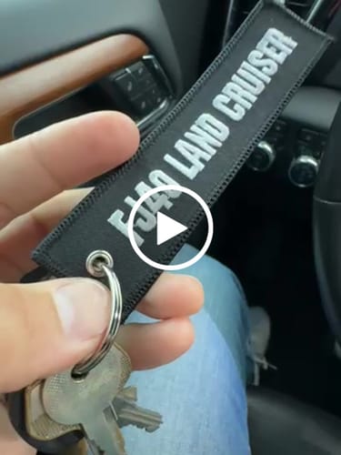Customer video review of FJ40 Jet Tag