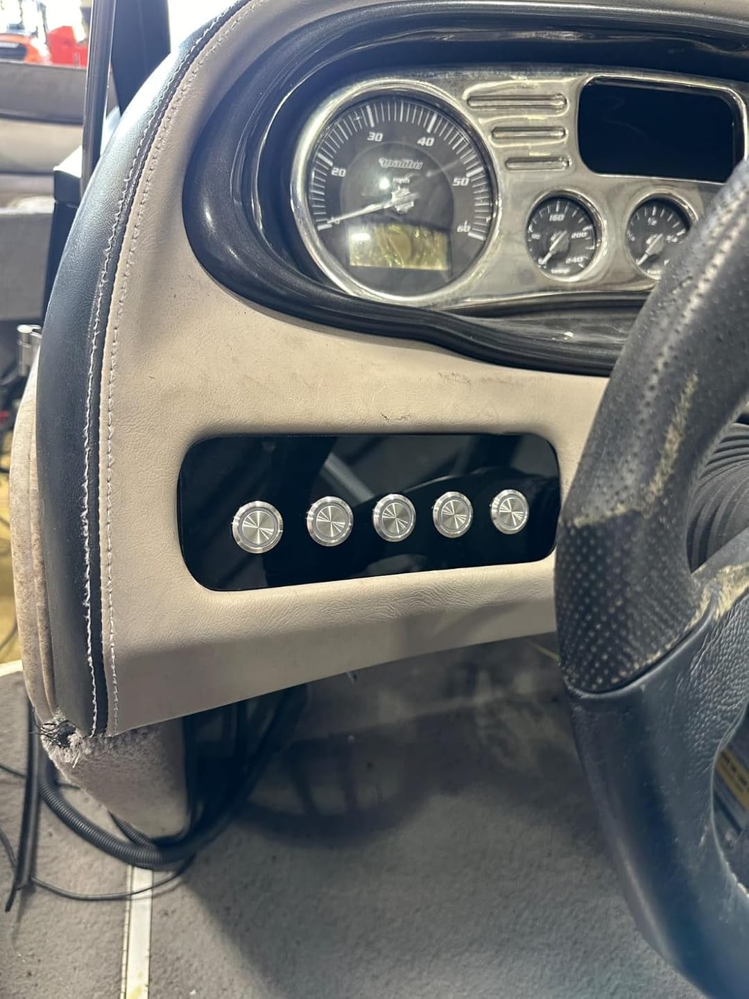 Customer photo review of 19mm Latching Push Button Switch LED Stainless Steel