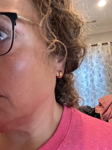 Customer photo review of Daily Essentials in Gold