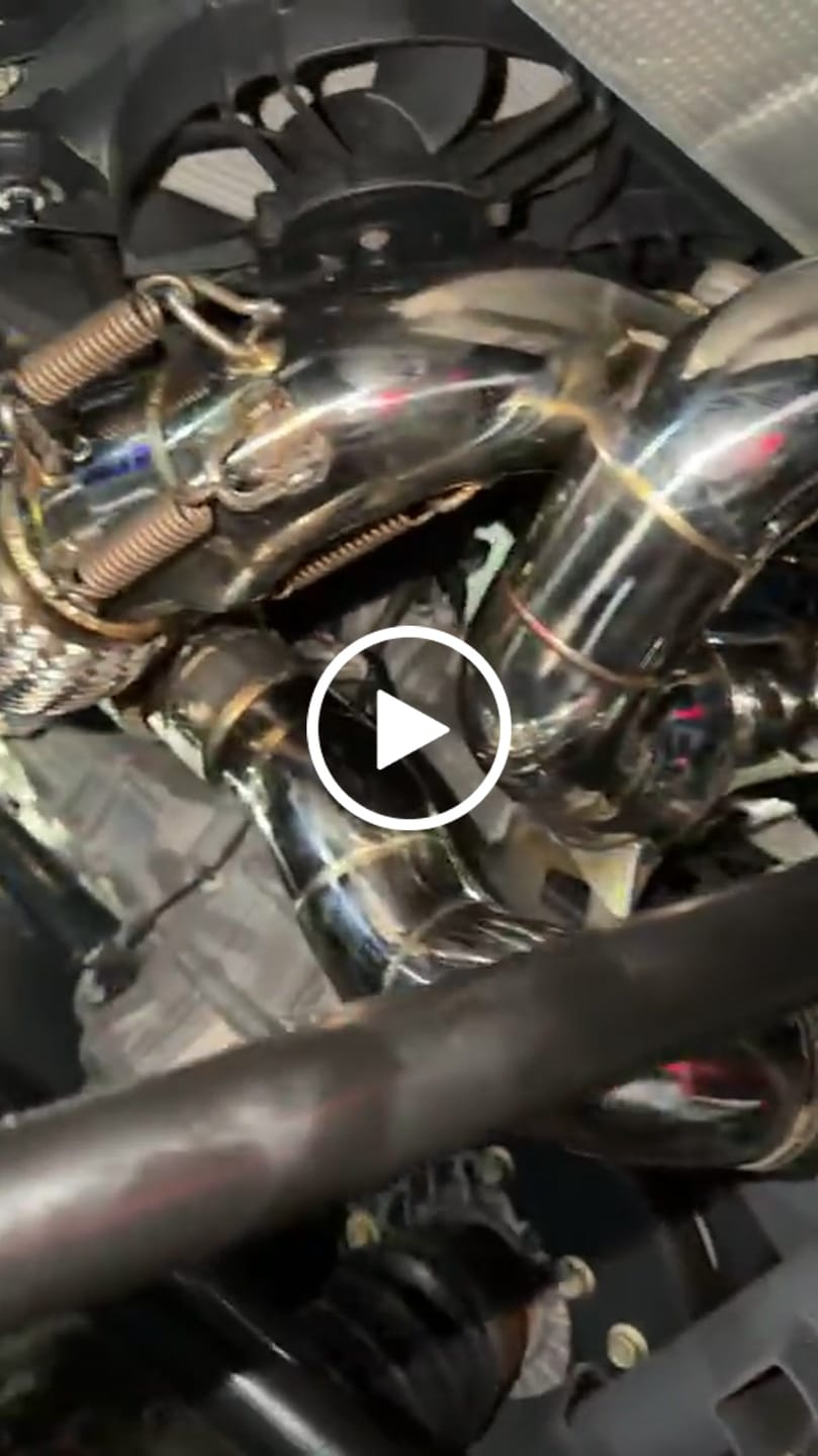 Customer video review of RPM Can-Am Maverick R 3" E-Valve Mid Pipe / Electronic Dump Valve