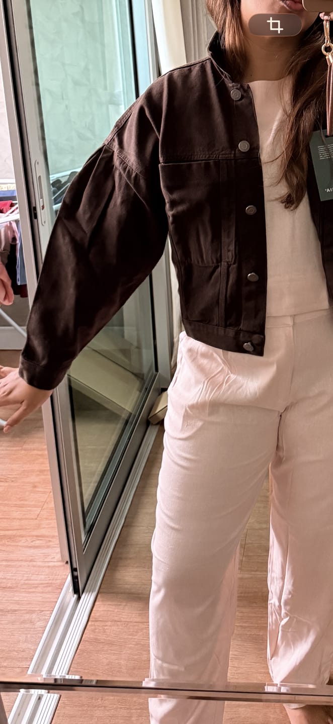Customer photo review of Jaqueta Jeans Oversized Andiroba Marrom Escuro
