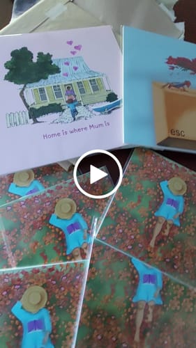 Customer video review of 8x8 Retail Ready Prints