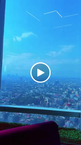 Customer video review of Brunch Buen Mes