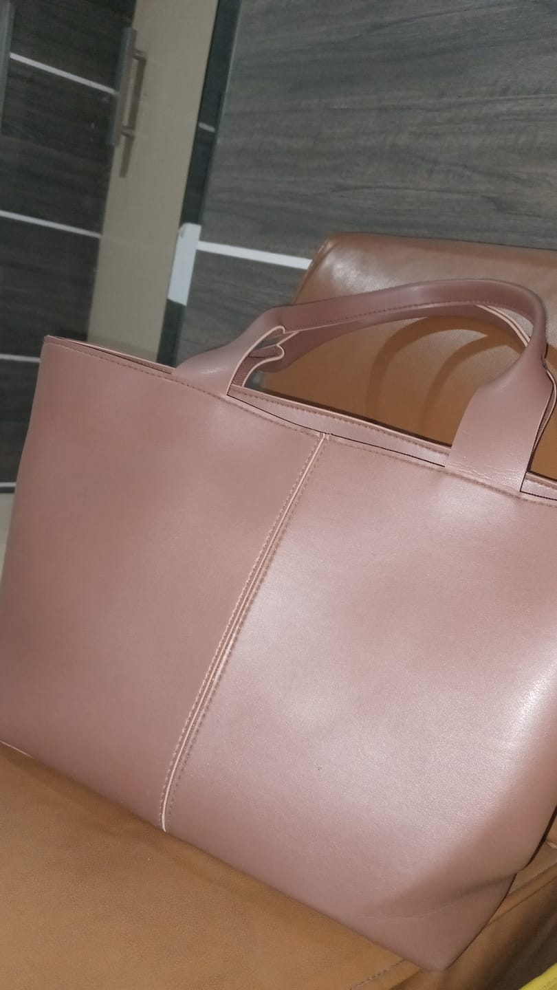 Customer photo review of Portland Tote Expresso