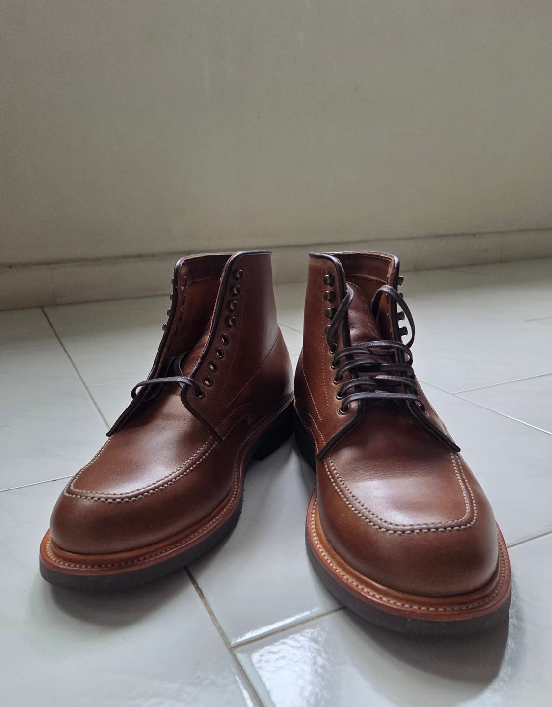 Customer photo review of Indiana MocToe Boot -luosjiet®boots -  Tan Refresh Waxy
