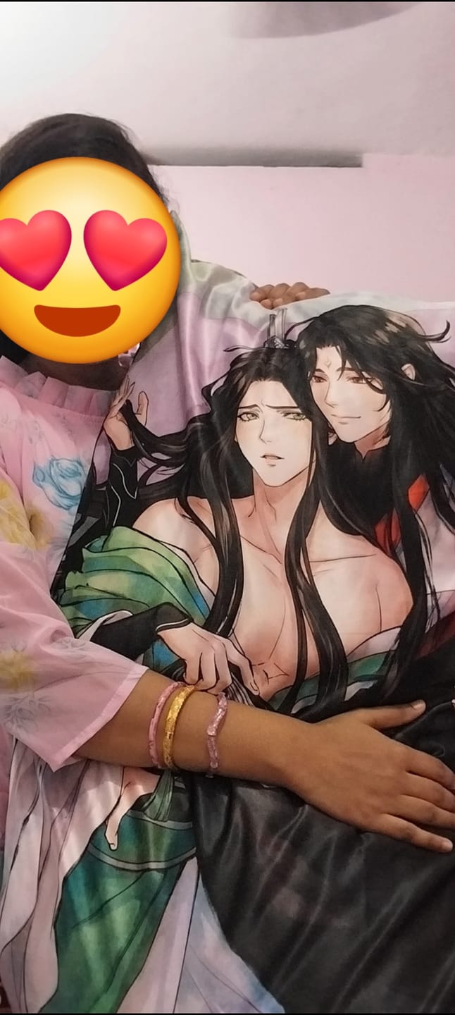 Customer photo review of Scum Villain Luo BingheXShen Qingqiu Pillow Skin (3D Chest Available)