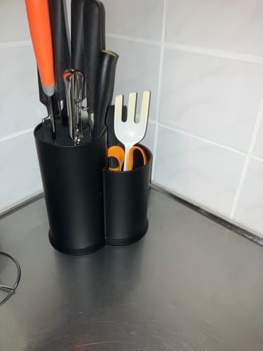 Lena S. review of Dorre Vida Knivblock borst och redskapsställ svart höjd 22,5 cm image 1 out of 1