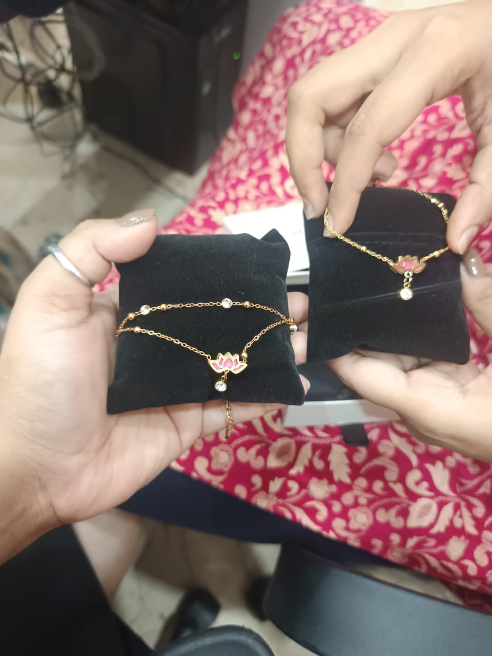 Customer photo review of Water Lily Anklet