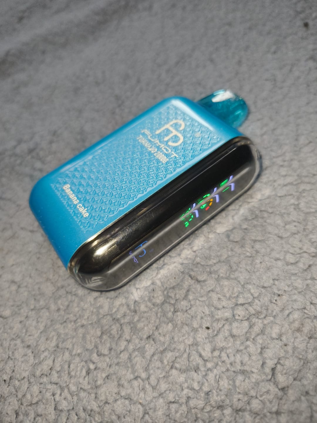 Customer photo review of RandM Tornado 20000