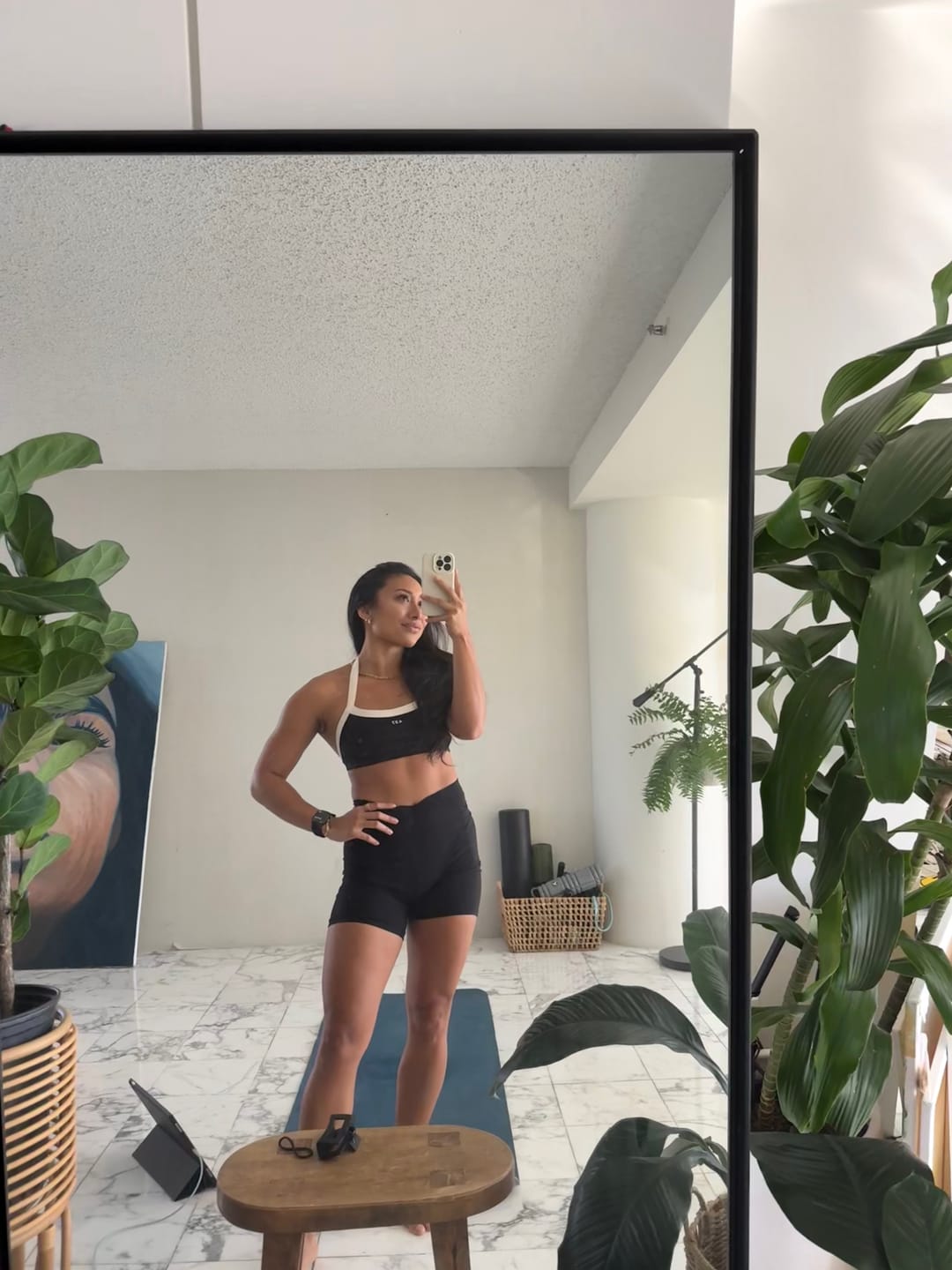 Customer photo review of The Halter Bra / Black-Cream
